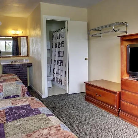 Star Motel Macomb Room photo
